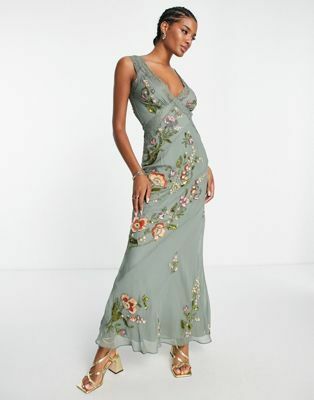 Koronkowa sukienka maxi z kwiatowym zdobieniem ASOS