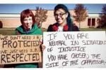Norman Oklahoma gymnasieelever protesterer mod behandling af voldtægtsofre klassekammerater