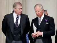 Prints Andrew keeldub kuninga Charlesi draama ajal kuninglikust loožist lahkumast