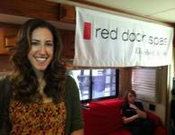 Злітно -посадкова смуга Insider: Червоні двері Spas Makeover