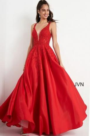 JVN04590 Красное бальное платье для выпускного на лифе с вышивкой