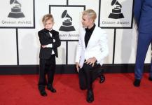 Justin Bieber ve Küçük Kardeşi Jaxon, 2016 Grammy Ödülleri'nde Şimdiye Kadarki En Şirinler