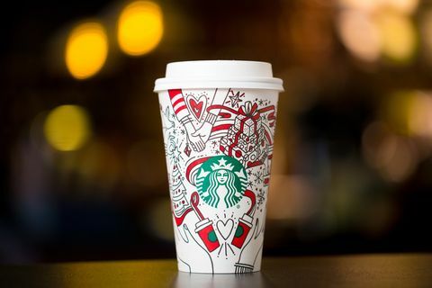 Коледни чаши Starbucks