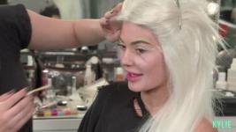 Se Kylie Jenner bli forvandlet til en snøprinsesse i denne fascinerende videoen