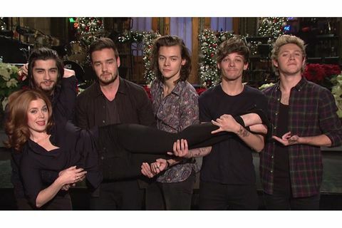 איימי אדמס ו- One Direction ב- SNL