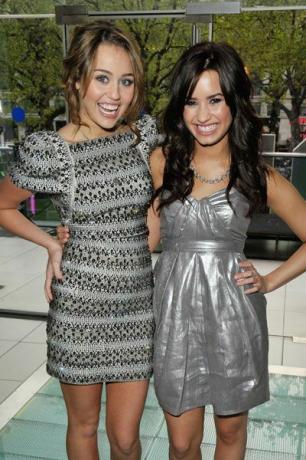 Miley Cyrus og Demi Lovato