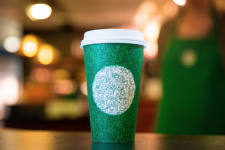 Starbucks lance une coupe verte spéciale cette année
