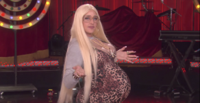 Кендъл Дженър и Кортни Кардашиан се подиграват на слуховете за бременността в шоуто на Елън Дедженерес