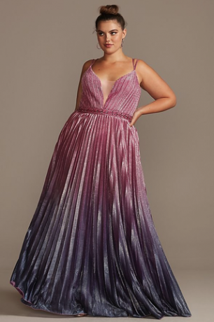 Plisseret Ombre kjole i stor størrelse med dyb illusion
