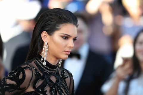 Cabelo no Festival de Cinema de Cannes de Kendall Jenner