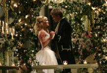 Chad Michael Murray bar sin "A Cinderella Story" prinsdräkt till en bal för att spränga ditt hjärta