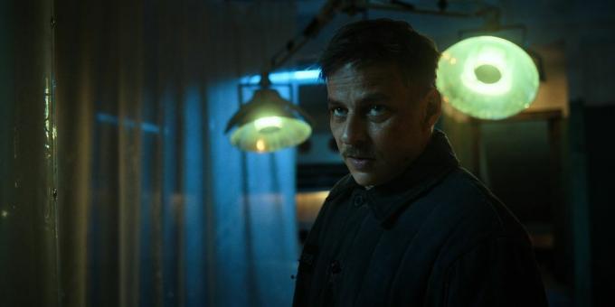 dziwniejsze rzeczy tom wlaschiha jako dimitri w dziwniejszych rzeczach cr dzięki uprzejmości netflix © 2022