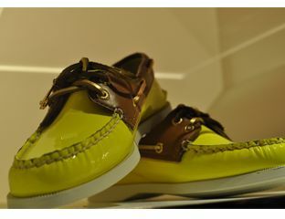 Milly pour Sperry Neon