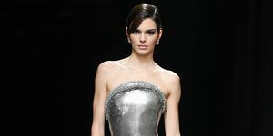versace podyum milan moda haftası sonbahar kış 2020 2021