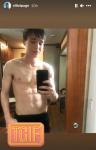 Elliot Page deelde een smeulende shirtloze selfie op Instagram