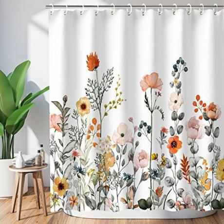 Virágos zuhanyfüggönyök a fürdőszobába 