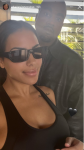Kanye West és Chaney Jones hivatalos Instagramon