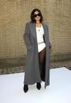 Kylie Jenner trug auf der Paris Fashion Week enge weiße Unterwäsche