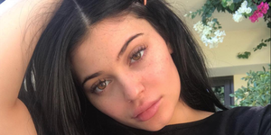 Kylie Jenner käy synnytystunteja Jordyn Woodsin, ei Travis Scottin kanssa