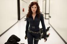 Pourquoi Scarlett Johansson poursuit Disney pour "Black Widow"