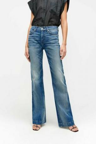 Distressed Authentic Light Jeans