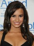 Demi Lovato의 임무: 이제 왕따를 중지하십시오!