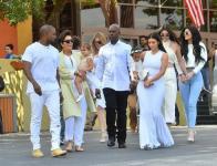 Kendall Jenner affronta il contraccolpo sull'abito che indossava alla visita alla chiesa della famiglia Kardashian