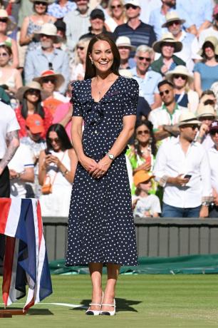 Der Herzog und die Herzogin von Cambridge nehmen am Finale der Herren-Einzel in Wimbledon teil