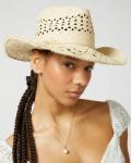 Dixie D'Amelio este o cowgirl de coastă în bikini alb și pălărie de cowboy de paie