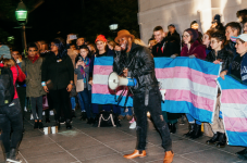 #WontBeErased: Trans- en GNC-mensen en bondgenoten protesteren tegen aankondiging van Trump-administratie