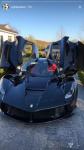 Travis Scott a acheté à Kylie Jenner une Ferrari de 1,4 million de dollars comme "cadeau de poussée" après avoir donné naissance à Stormi