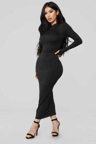 Rochie maxi cu acoperire completa