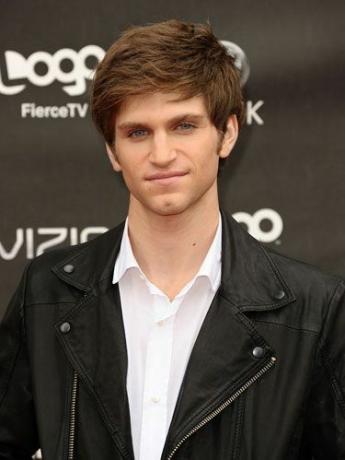 Keegan Allen od ślicznych małych kłamców