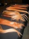 Злітно -посадкова смуга Insider: Рожеве золото волосся у Пітера Сома