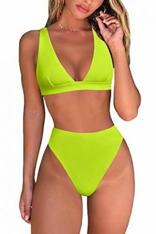  Neonowo zielone stringi od bikini
