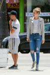 Gigi Hadid avvistata in giro con un'altra bomba di Hollywood dopo la separazione di Cody Simpson