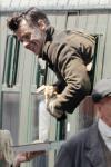 Harry Styles ei ole koskaan ollut kuumempi kuin hän näissä uusissa "Dunkirk" -kuvissa