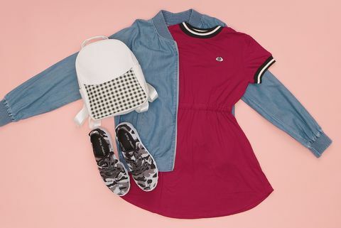 Vêtements, Produit, Bleu, Rose, Manches, T-shirt, Vêtements d'extérieur, Turquoise, Chemise, Chaussures, 