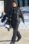ג'יג'י ובלה חדיד נראות כל כך אופנתיות במהלך טיול סקי באספן