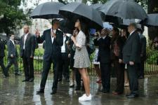 Malia Obama, Sasha Obama ในวันหยุดฤดูใบไม้ผลิในคิวบา