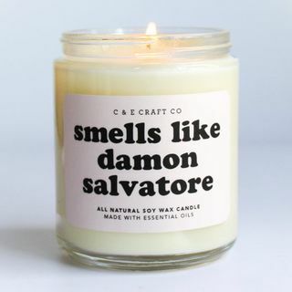 Пахнет свечой Damon Salvatore
