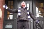 Видеоклип на анонса на „Директор„ Замръзнал „Нека да отиде сняг“