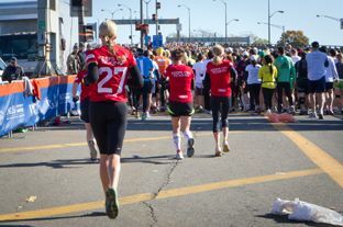Jennie Finch börjar maraton