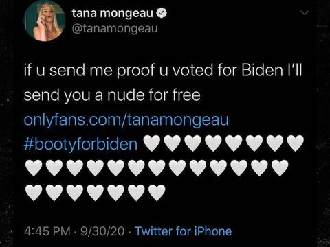 een screenshot van de tweet van tana mongeau om naaktfoto's te sturen naar mensen die op biden stemmen