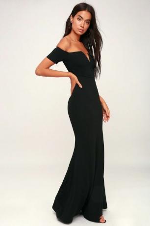 שמלת מקסי אוף-דה-שולדר שחורה של לין