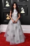 Íme, mit viselt Camila Cabello az első díjátadón: Red Carpet Without Fifth Harmony