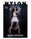 Olivia Rodrigo úgy öltözött fel, mint egy 2000-es évek popsztárja a NYLON címlapján